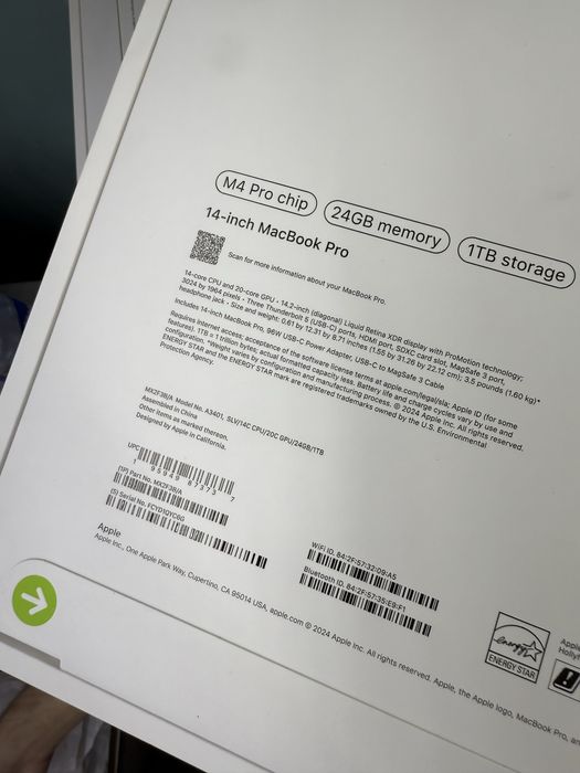 Macbook pro 14 24/1tb M4 pro silver