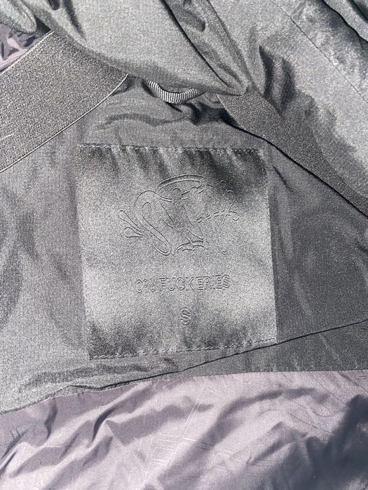 пуховик syna world