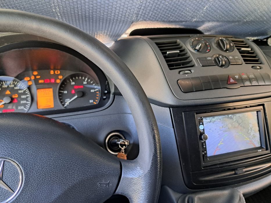 MERCEDES-BENZ Vito 2011 — imagine 2