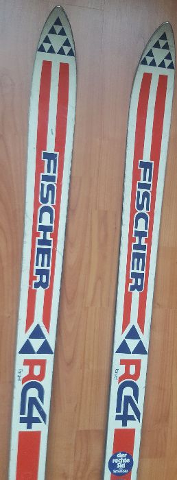 Schiuri Fischer RC4, 180 cm, legaturi Tyrolia, de competitie.