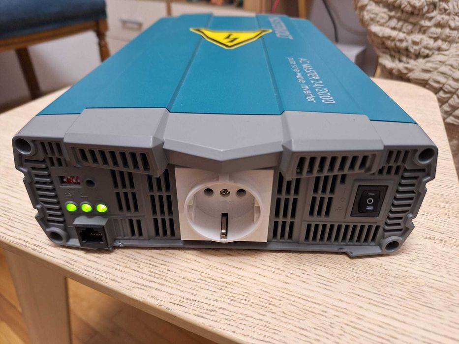 Mastervolt 2000W/ 24V, invertor ideal pentru barci si rulote