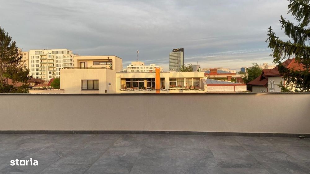 Vila 1 Mai spatioasa si moderna cu garaj subteran
