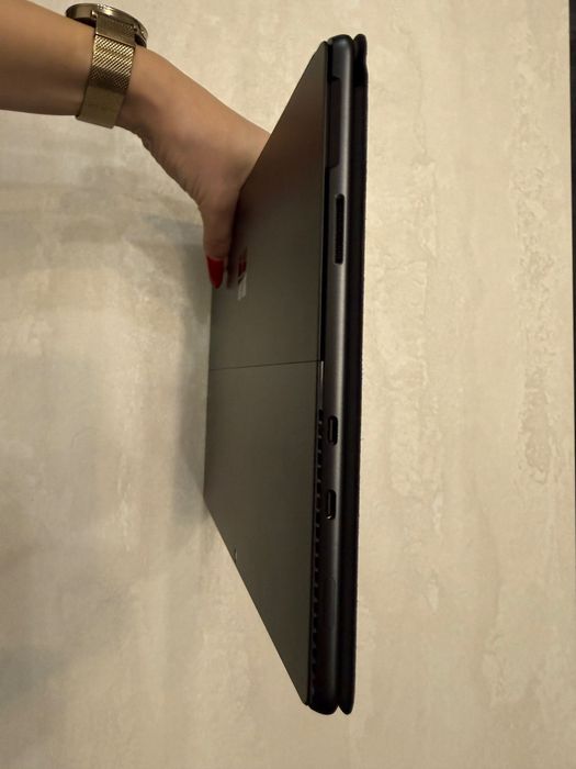 Microsoft Surface Pro 8 – Graphite