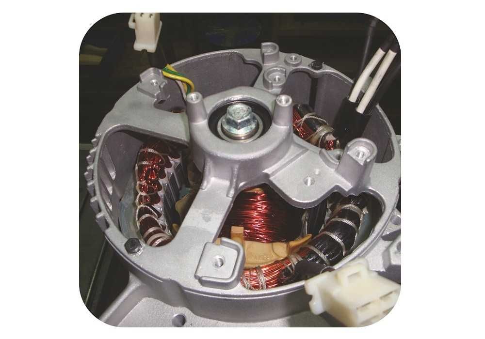 RESIGILAT-Generator de curent SENCI SC-10000TE 8,5 kW 400V AVR benzina