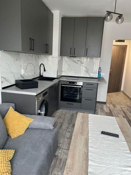 Дава се под наем Двустаен апартамент в София, Банишора - 56 кв.м за 697.17 € - Снимка #1