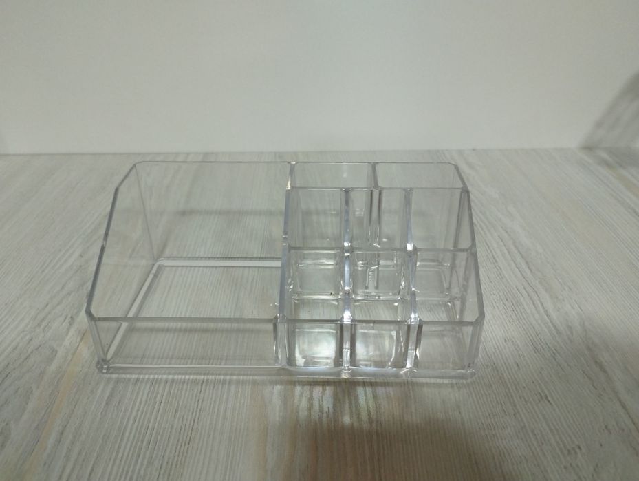 Organayzer kanselariya va kosmetika uchun