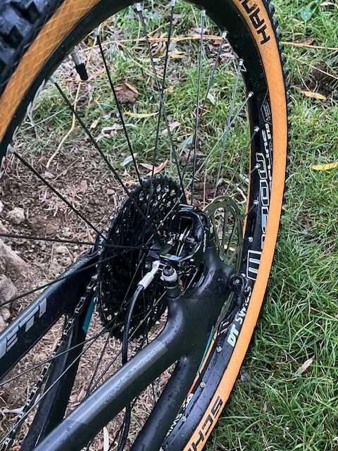 bicicleta enduro yeti sb6