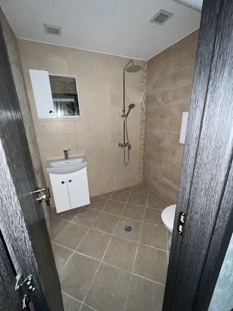 Продава се Двустаен апартамент в Пловдив, Беломорски - 77 кв.м за 1351 €/кв.м - Снимка #5