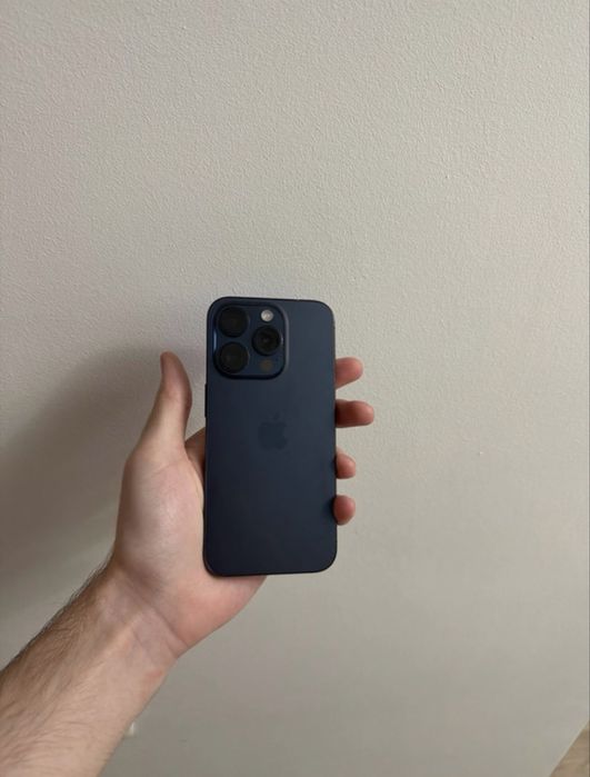 Iphone 15 pro Blue Titanium 256GB
