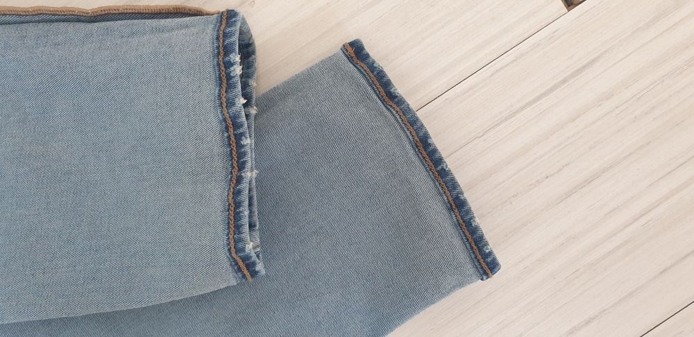 Armani Exchange A/X Slim Fit Mens Size 31/32 НОВО ОРИГИНАЛ Мъжки Дънки