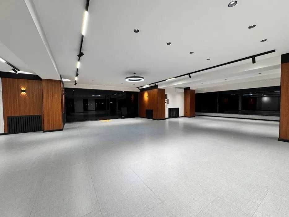 Продаётся коммерческое здание на первой линии | Нукусская | 910 м²