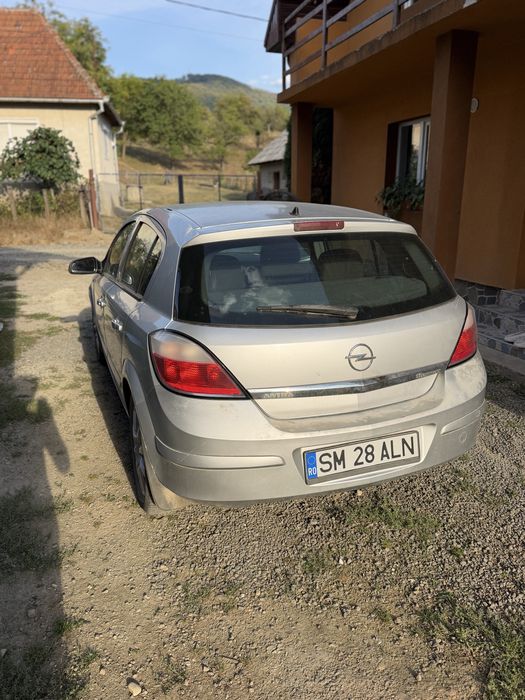 Opel Astra H