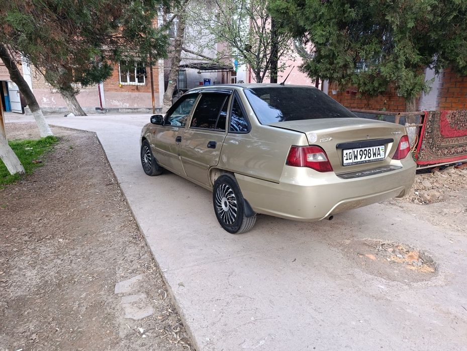 Нексия 2 сонс срочна сотилади гази бор юришлари зўр