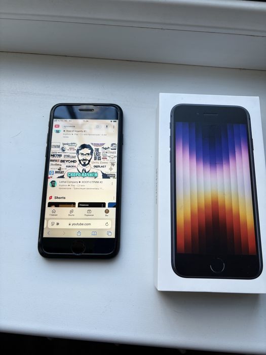 Продам Iphone SE 3  256 gb Midnight