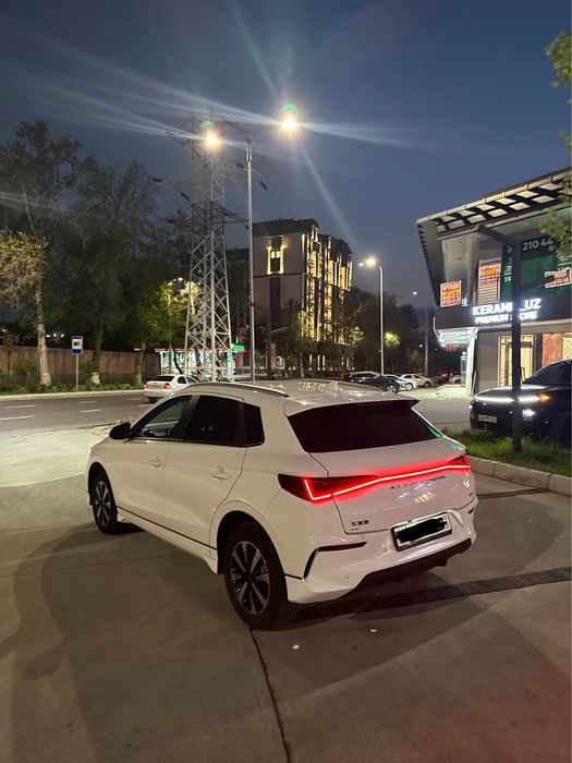 Byd e 2 2024 yil luxury probeg 20000