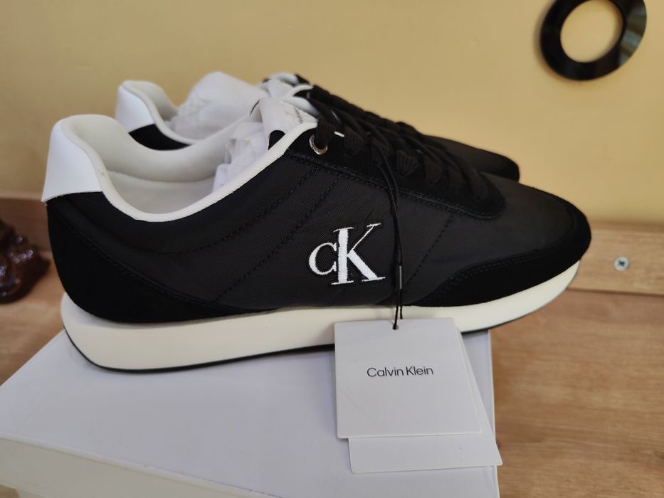 Calvin Klein
Сникърси Retro Runner