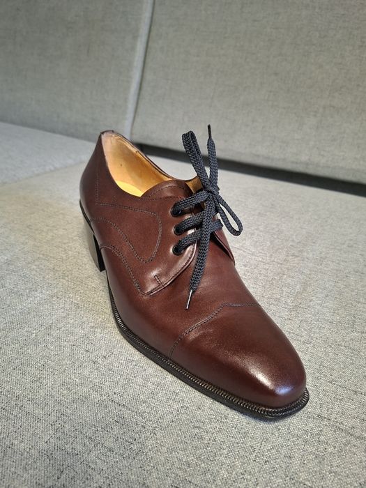 Туфли на каблуках