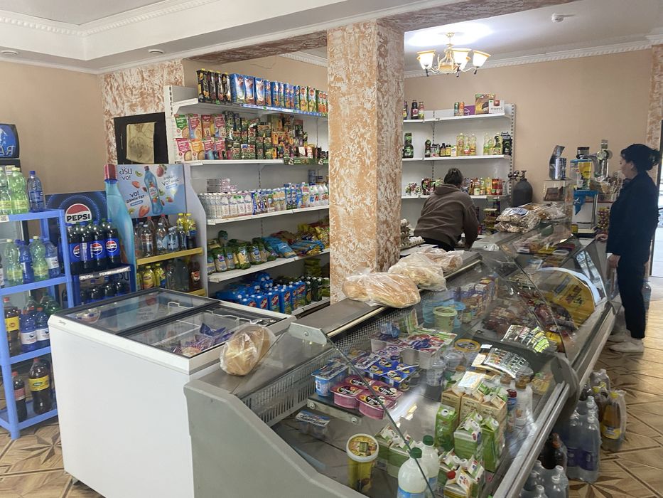 Сдам кафе с летником и минимаркетом