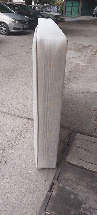 Матрак на прожуни