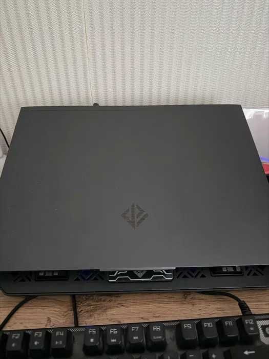 Ноутбук FIREBAT H6 RTX 4050 Ryzen 7 165 Гц