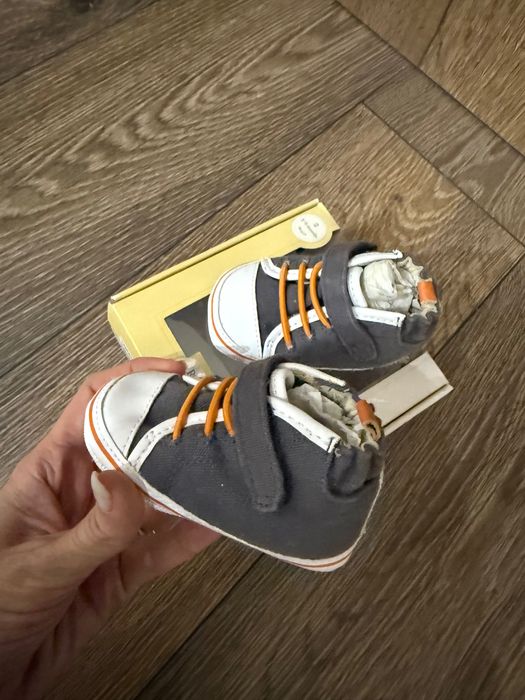 Детски обувки различни размери - Burberry, Adidas, Nike