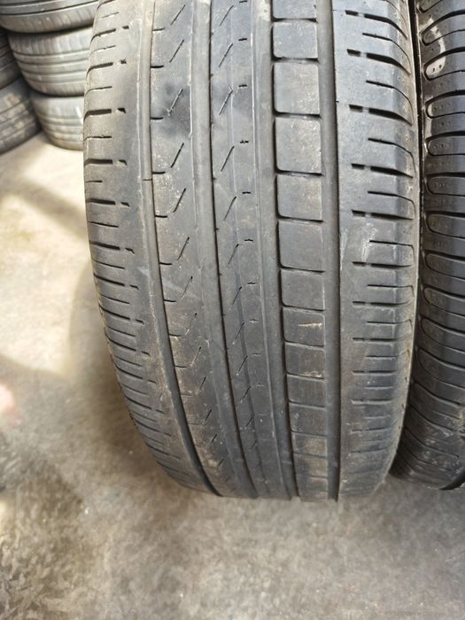 235/50/19 Pirelli