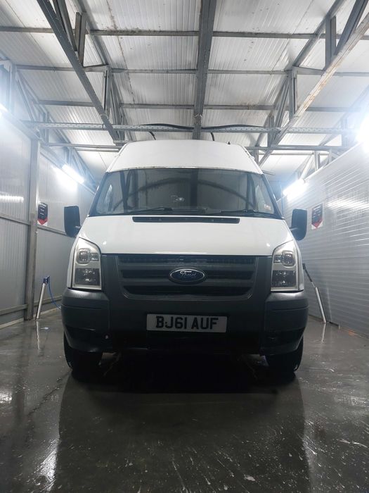 Ford transit 2012