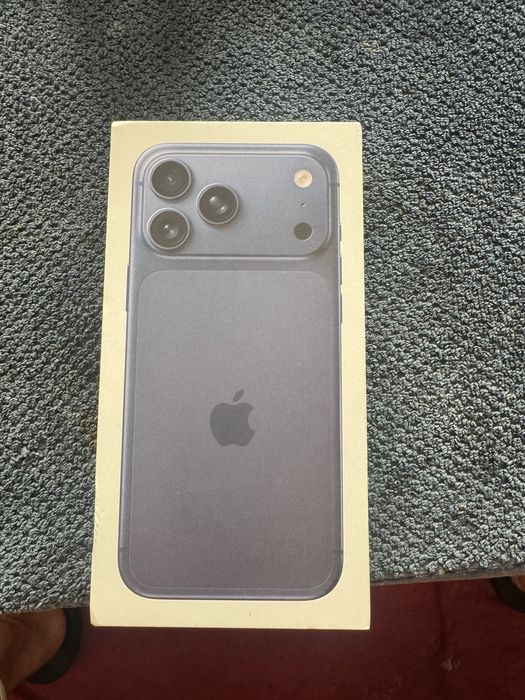 Iphone 17promax 512