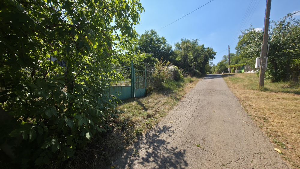 Продава се къща в село Лобош, област Перник