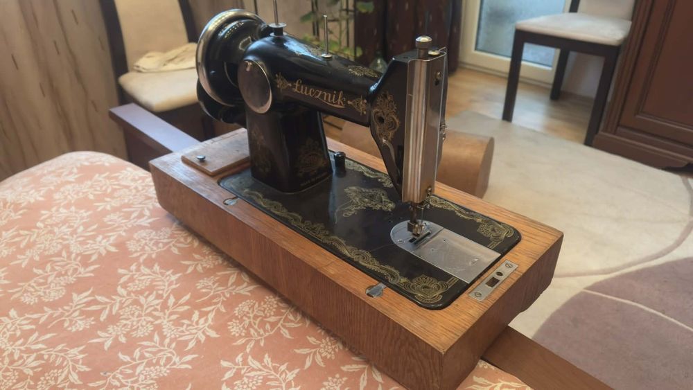 Шевна машина Lucznik