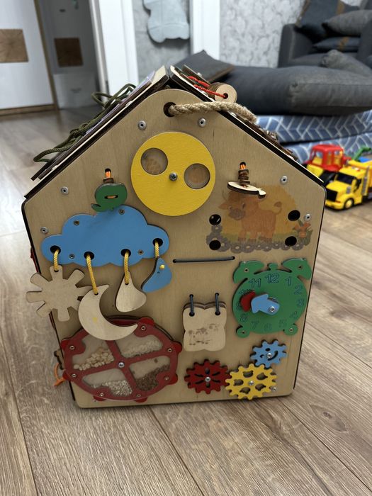 Бизидом бизиборд