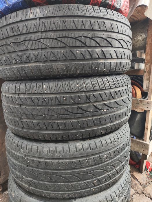 Резина 275/45/20 пара в хорошем состоянии