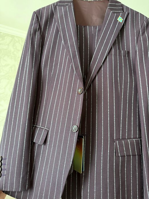 Костюм тройка. Мужская