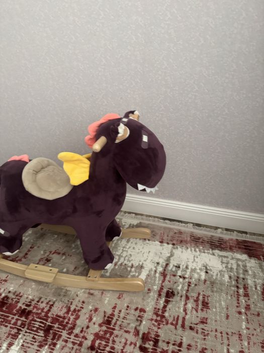 Детская лошадка каталка