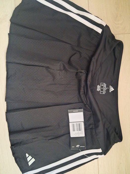 Adidas оригинална ПОЛА