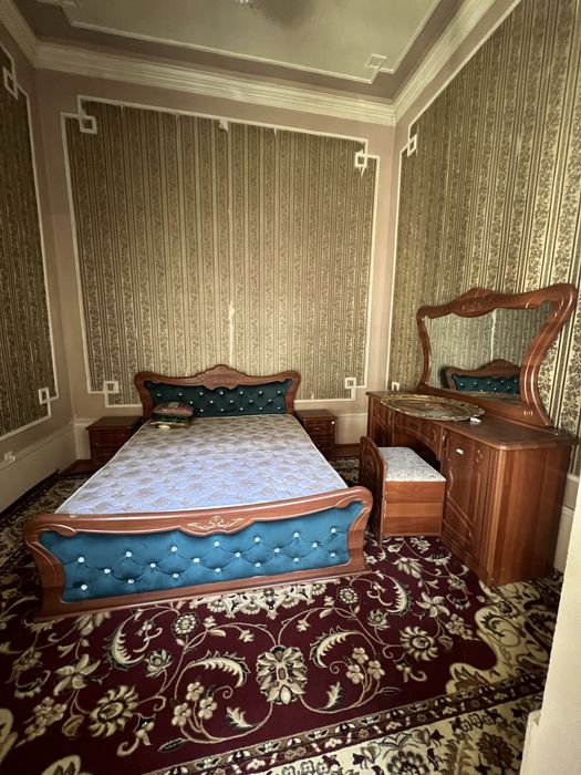 Srochna prodoyotsya Mebelnıy garnıtur