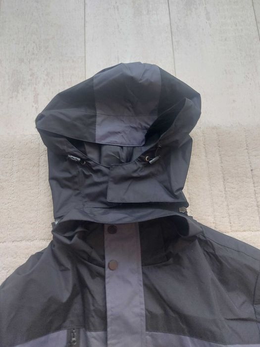 Мъжко пролетно-есенно яке - ветровка