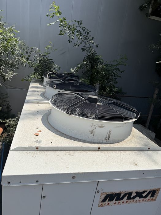 Vand Chiller Industrial  MAXA 2011