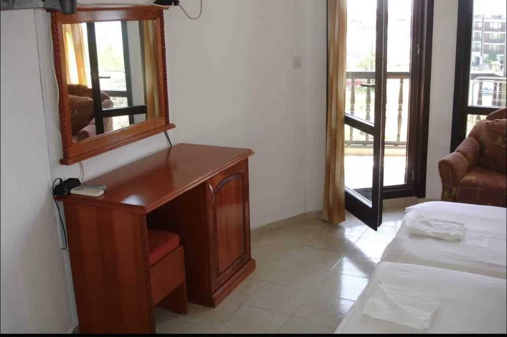 Продава се Едностаен апартамент в Несебър - 37 кв.м за 1103 €/кв.м - Снимка #4