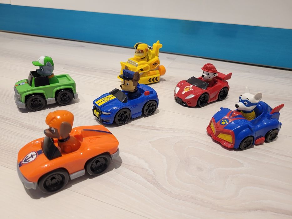 Mașinuțe din Patrula Catelusilor