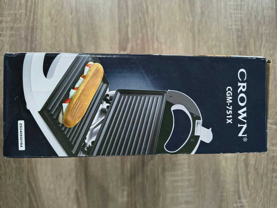 Уред за сандвичи Crown