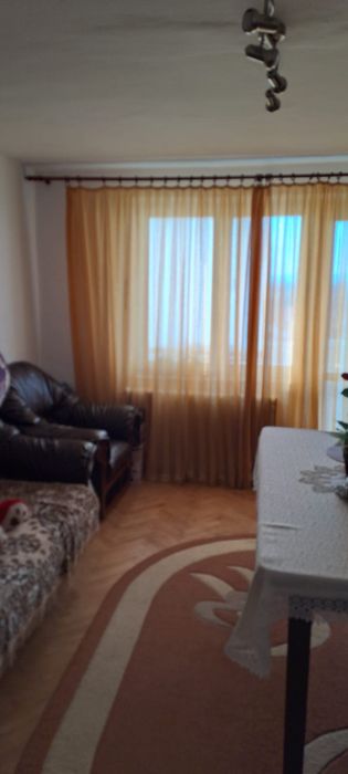 Vand apartament 3 camere