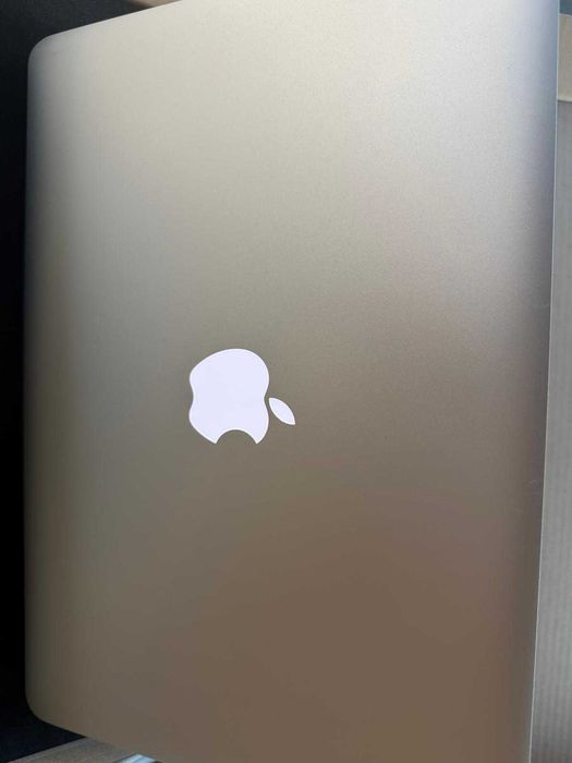 Macbook air 2017 ca nou