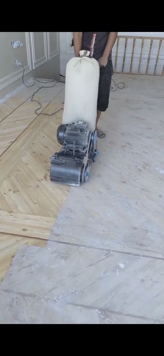 Шлифовка станок сотилади Shlifovka apart sotiladi 220 volt