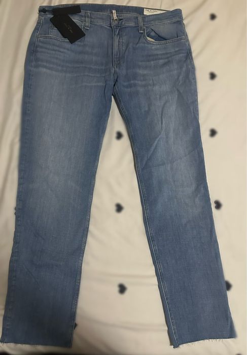 Blugi 100 de lei perechea noi cu eticheta