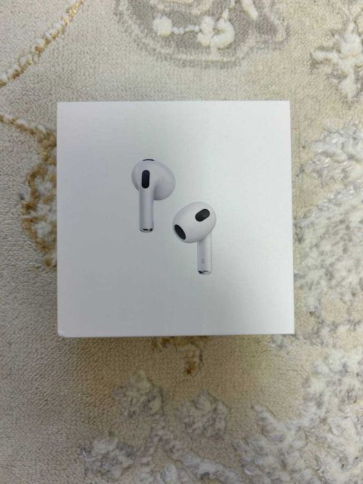 Продам Apple AirPods 3 (оригинал)