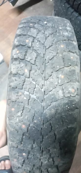 Продам зимние шину на 13