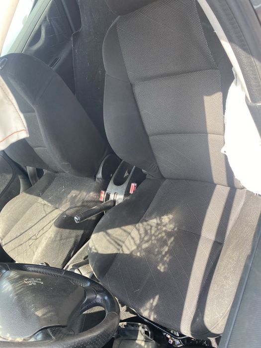 Пежо 207 1.6hdi 90кс на части