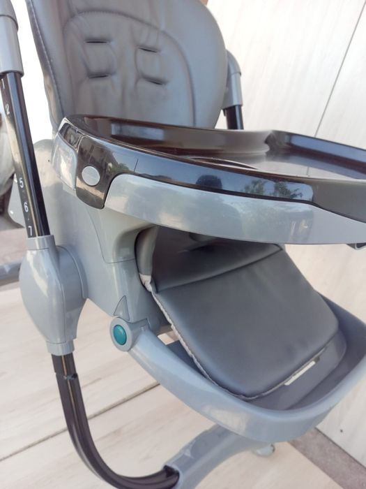 Продам детский стульчик для кормления