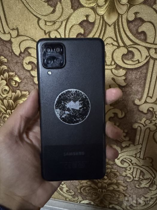 Samsung A 12 64GB ideal